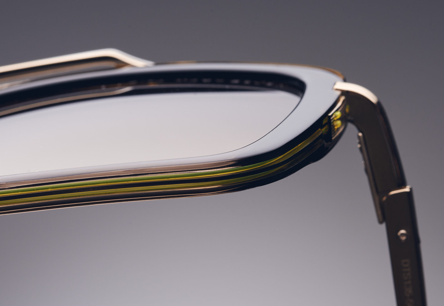 DOUBLE NYLOR DETAIL