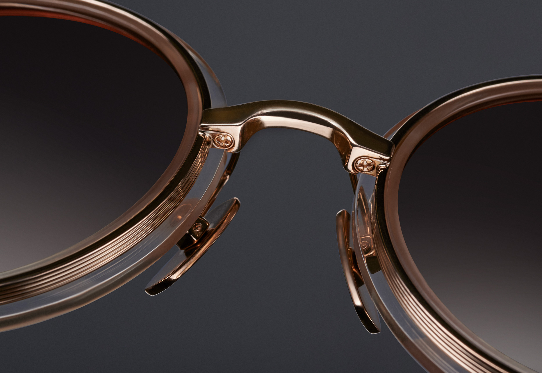 ONE PIECE TITANIUM OUTER LENS RIM AND BRIDGE PIECE